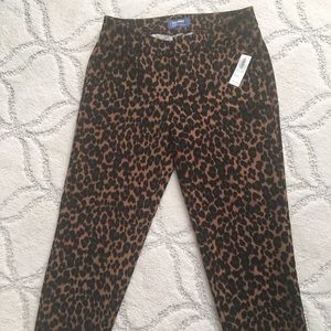 Old navy ankle length pants